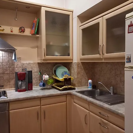 ваша на французском у самого синего моря Apartment Odesa